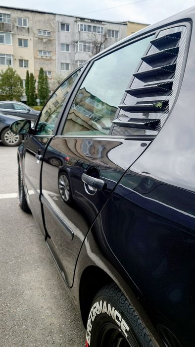 Vând autoturism Golf V–2005