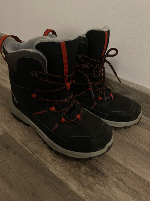 Quechua SH100 Warm Waterproof Snow Boots