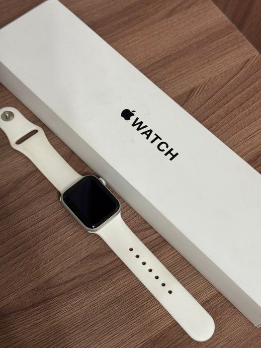 Продам Apple Wath SE