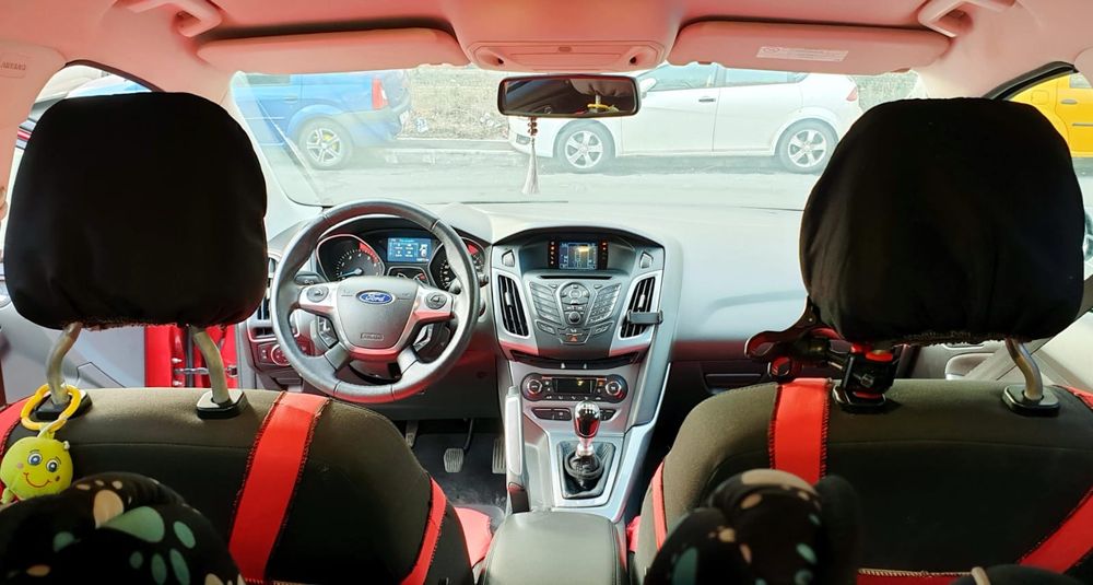 Ford Focus 3 Hatchback 2011 150CP 1.6 benzina cu imbunatatiri