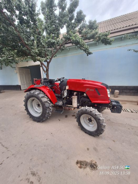 Donfeng 404 Mini traktor