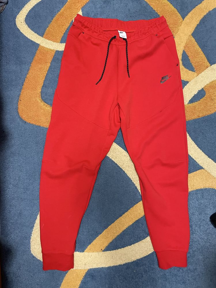 Долнище Nike Tech Fleece