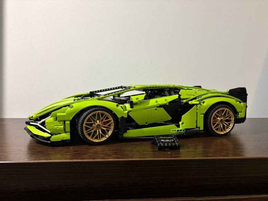 Lego tehnic - Bugatti, Lamborghini, Moto BMW, Ducati, Scuter Vespa