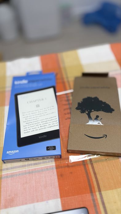 Kindle Amazon Paperwhite 11 Gen M2L3EK-Ca Nou-Cutie-Mod Noapte-BUN