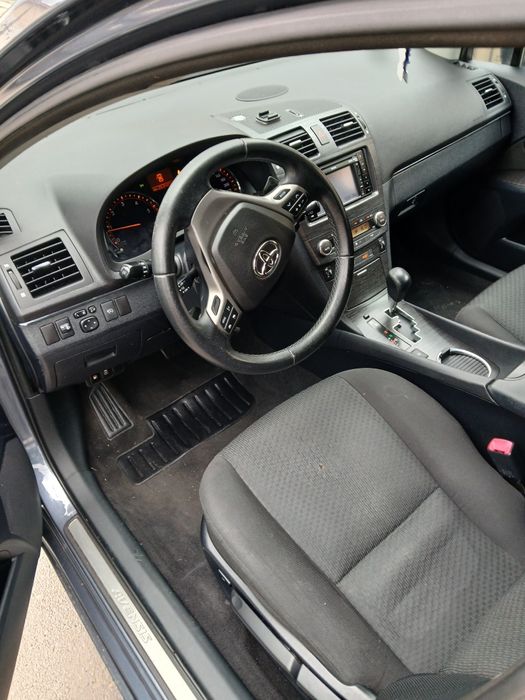 Toyota Aventis 22