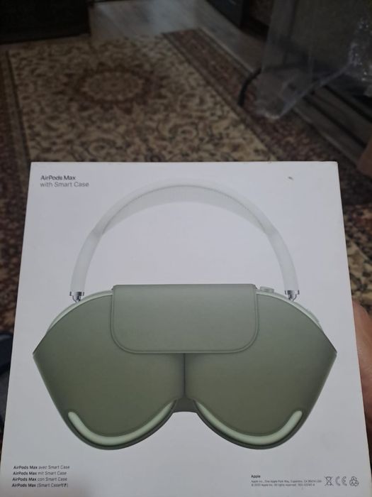 Продается airpods max