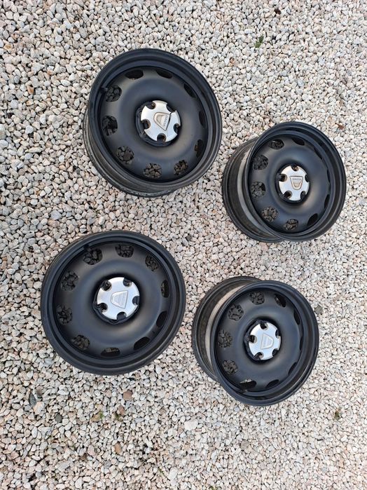 16 цола метални джанти за Дачия Дъстър