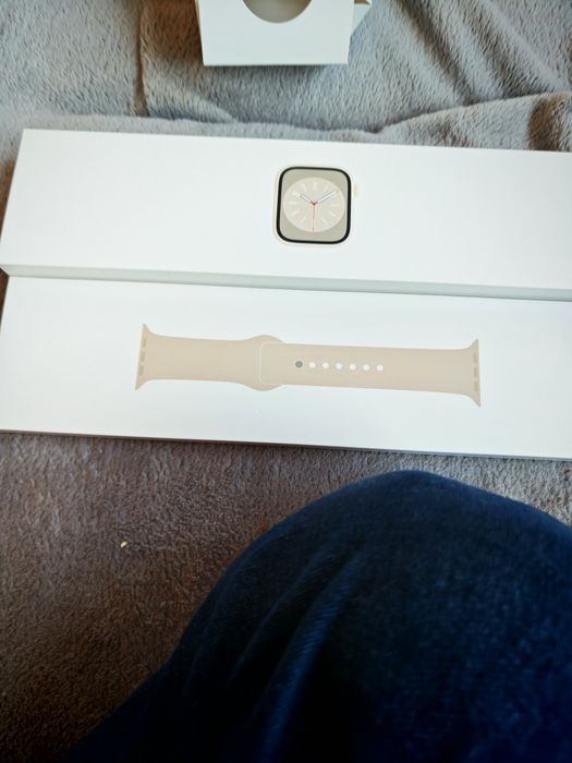 Apple watch 8 98% батерия Йеттел