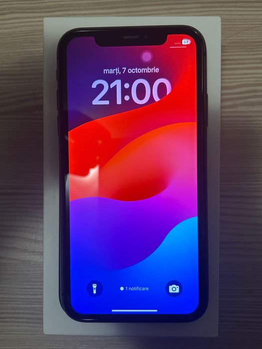 iPhone 11, 64 GB