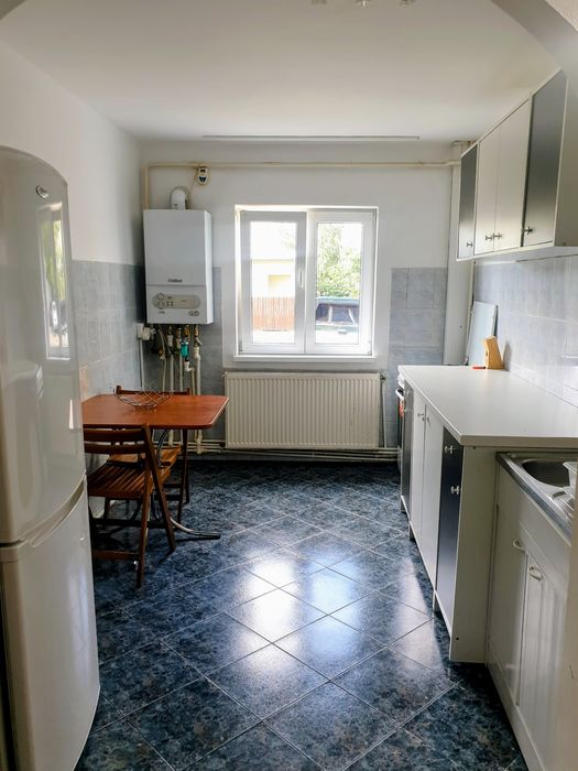 Garsoniera de închiriat