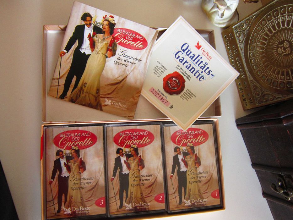 cadou rar Reperele Operetei Vieneze 3 casete audio noi, Germany 1998