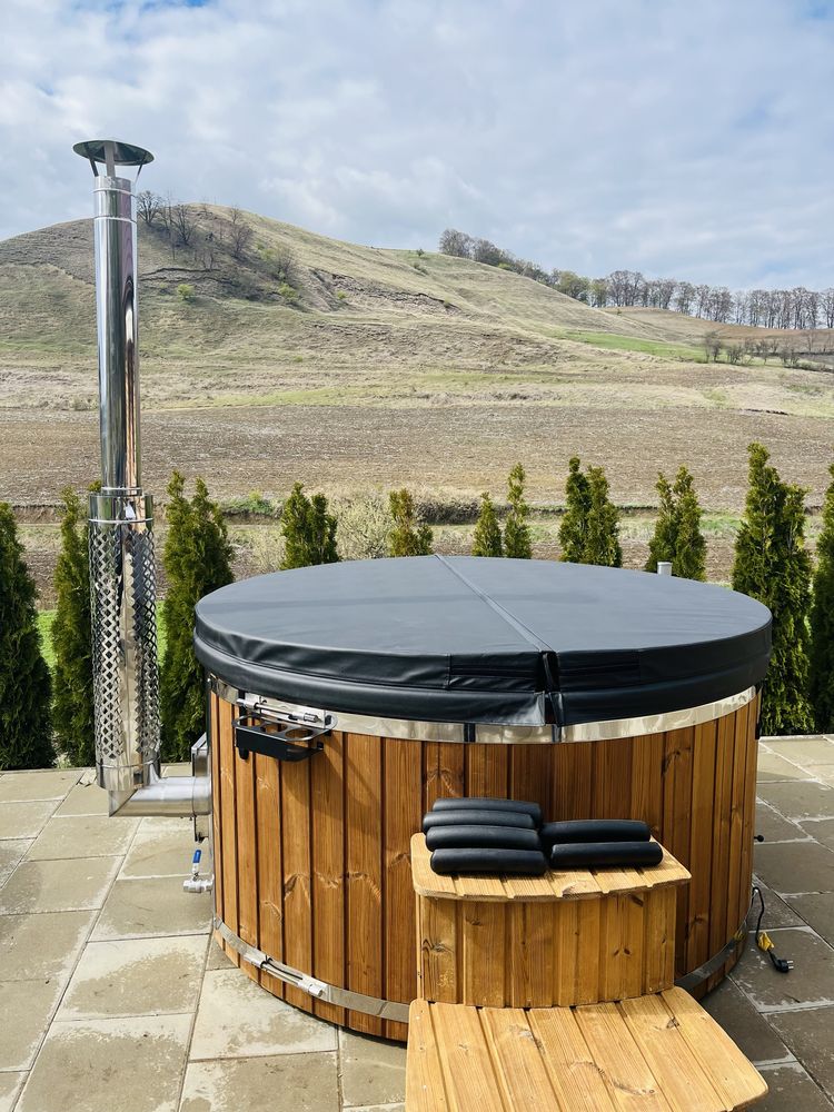 Ciubar Acrylic jacuzzi