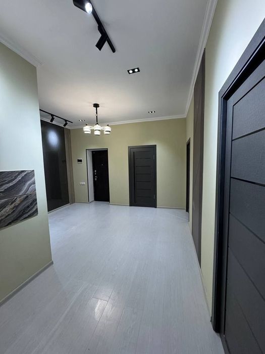 3 xonali uy sotiladi izzat hous