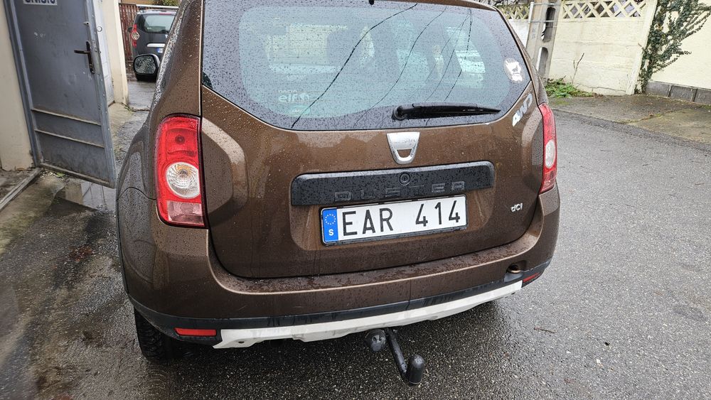 Stopuri duster 1 4x4 250 lei setul complet.