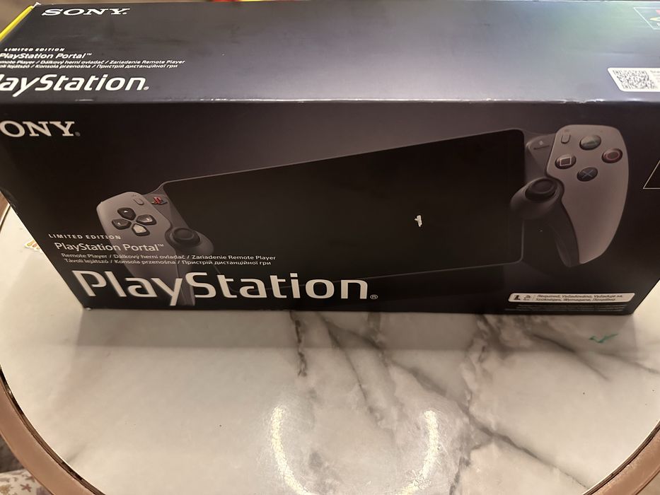 Playstation Portal Anniversary sigilat !