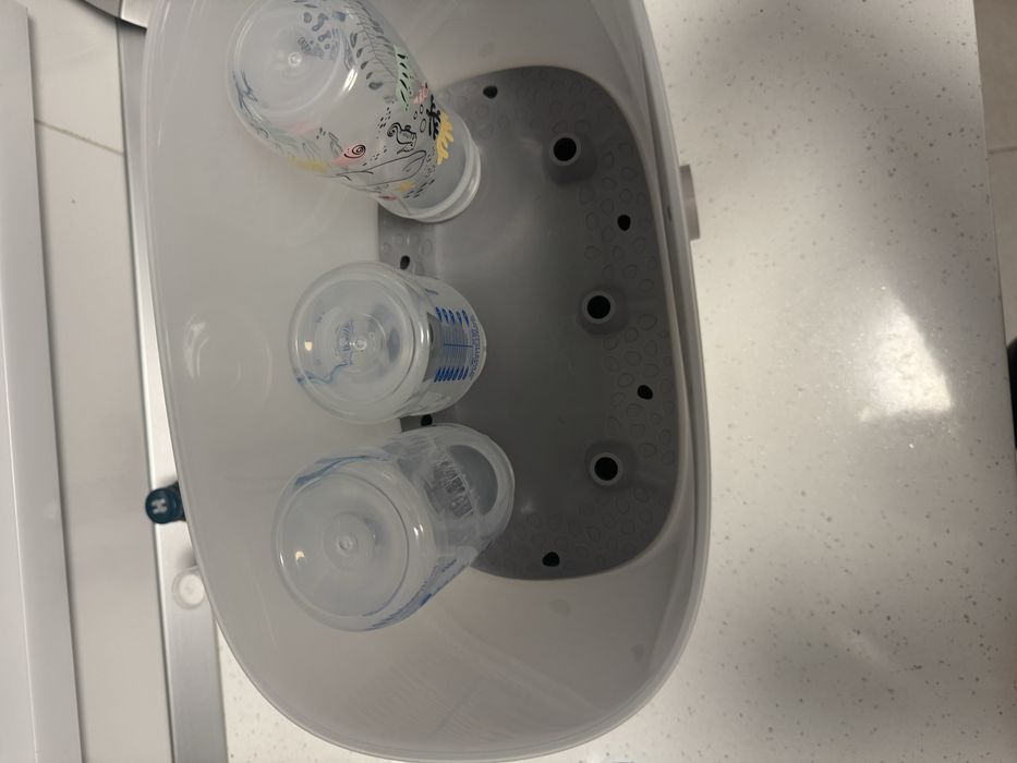 Sterilizator Philips Avent cu uscator