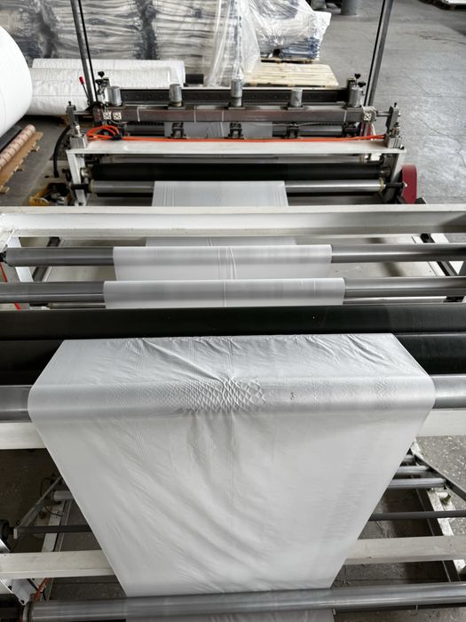 Станок для резки и склейки пленок