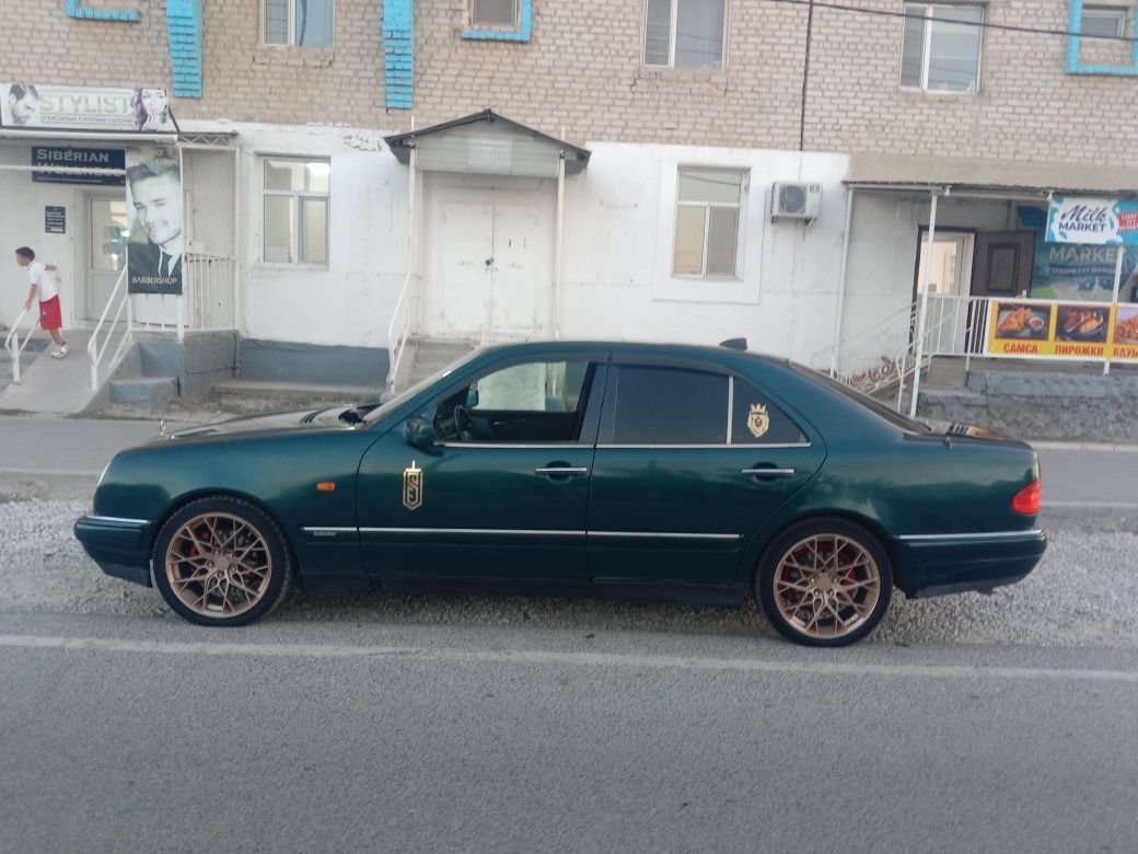 Титановый диск R18
