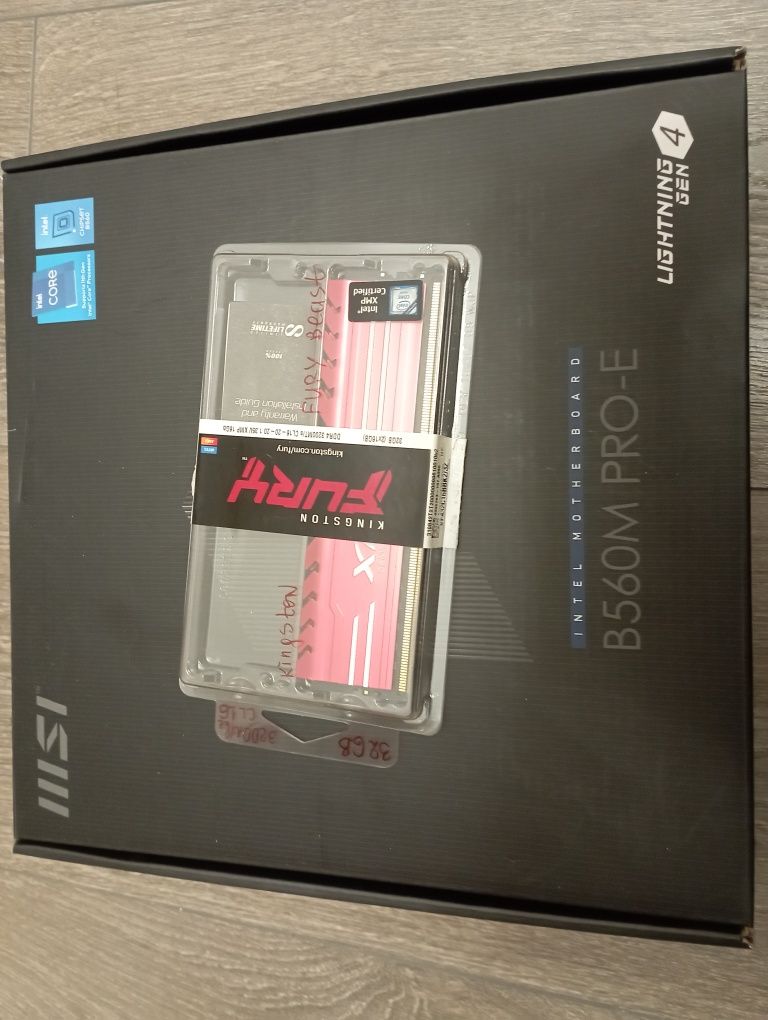 Продавам дъно b560m pro с i5 10400