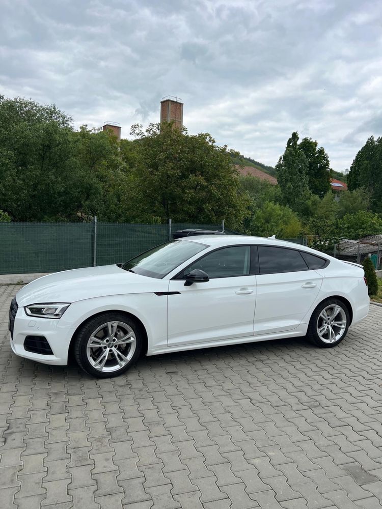 Vand Audi A5 2018 in stare perfecta