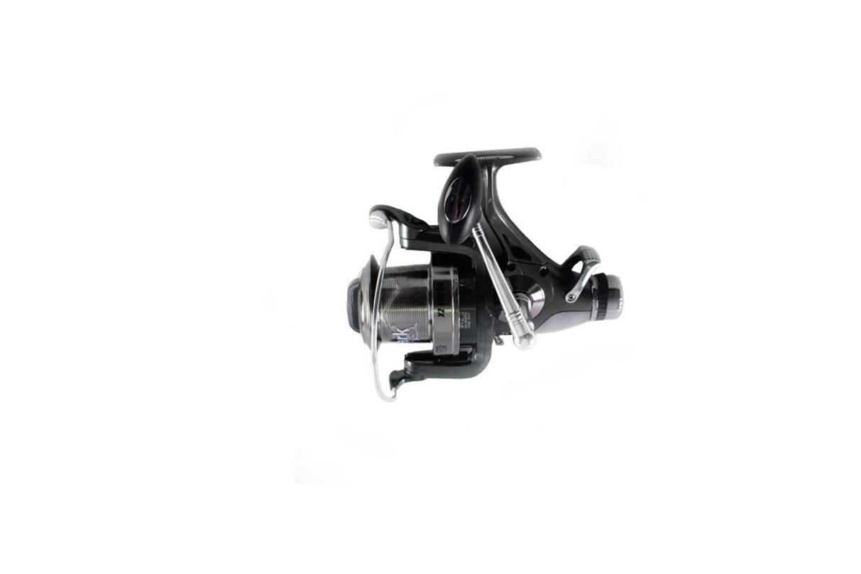 Mulineta crap  Eastshark XZ10000 ,baitrunner ,long cast