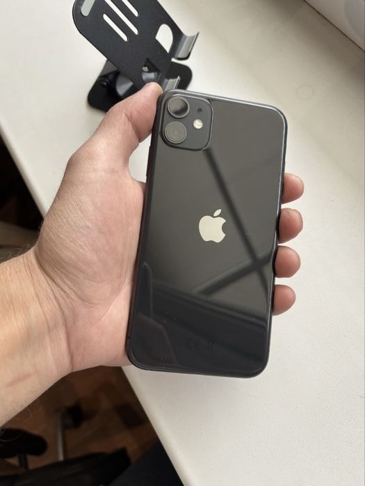 обменю айфон 11 на классом выше