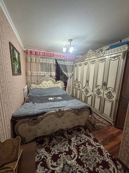 Продается квартира 
Срочно продаётся квартира 
2х комнатная /1 этаж/