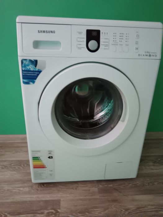 Продам стиральную машину