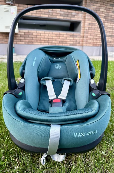 Scoica auto Maxi Cosi PEBBLE 360 PRO 2 ESSENTIAL GREEN