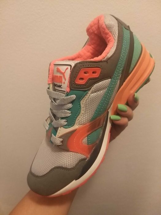 Adidasi Puma marimea 38