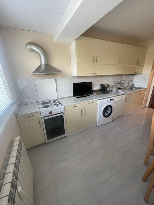 Дава се под наем Двустаен апартамент в София, Хаджи Димитър - 60 кв.м за 511 € - Снимка #2