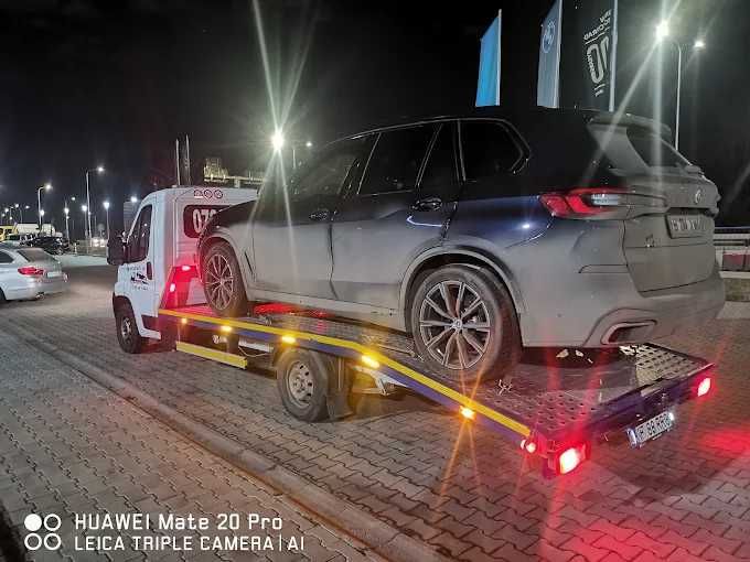 Platforma auto transport tractare recuperator auto asistenta rutiera