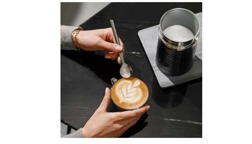 Nespresso Aeroccino 3 NOU Spumă de lapte