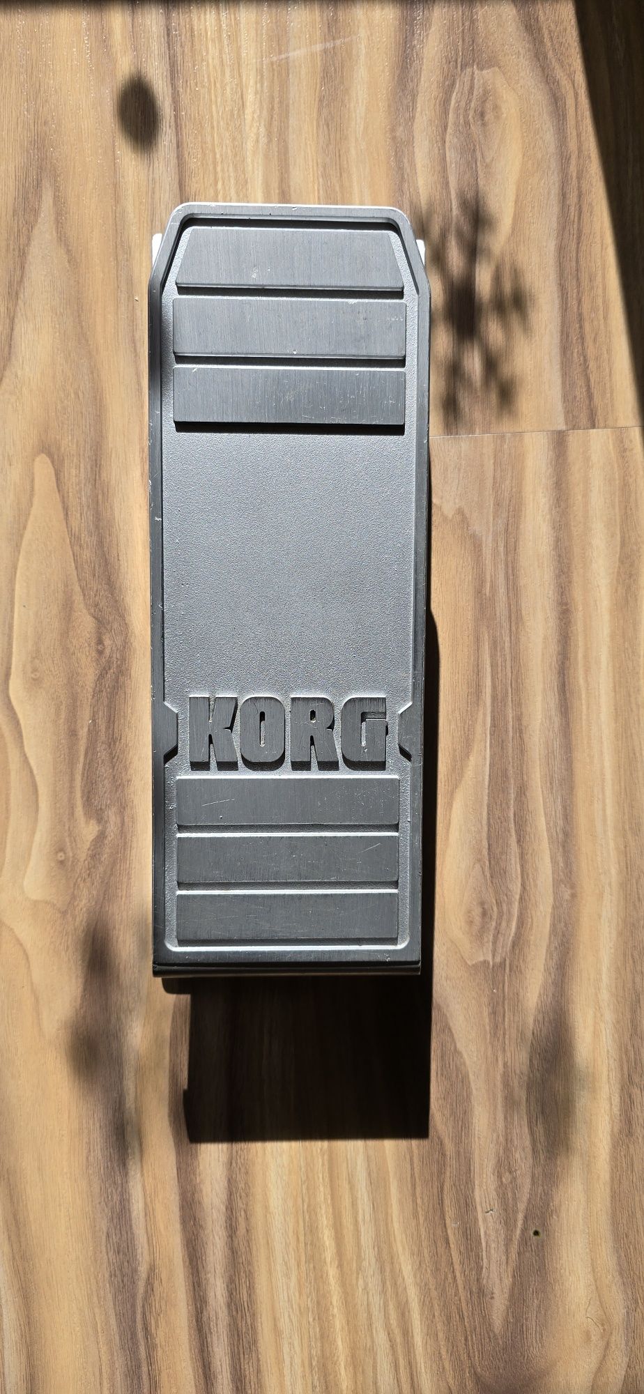 Продавам педал Korg XVP10