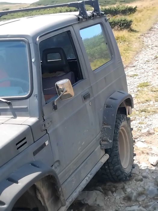 De vânzare Suzuki samurai