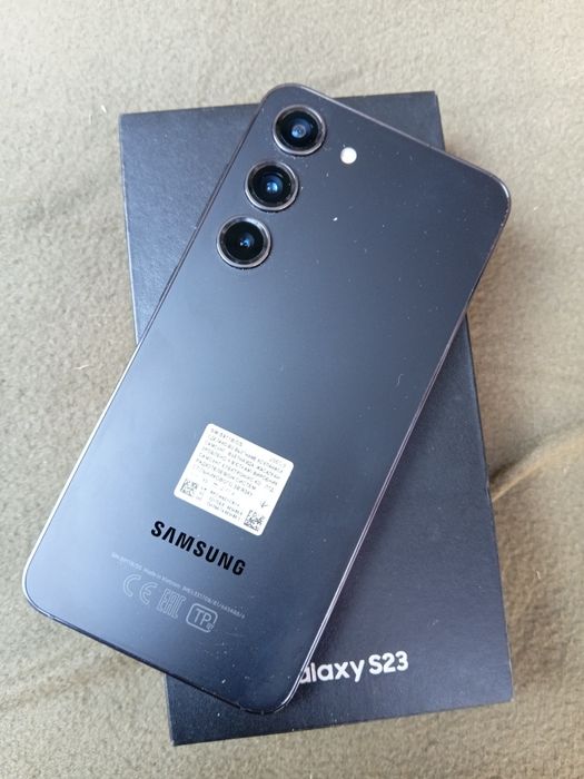Флагманский Galaxy S23 8/256 black