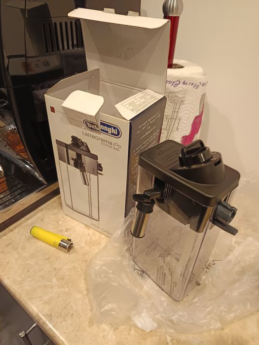DeLonghi Dinamika кафе машина