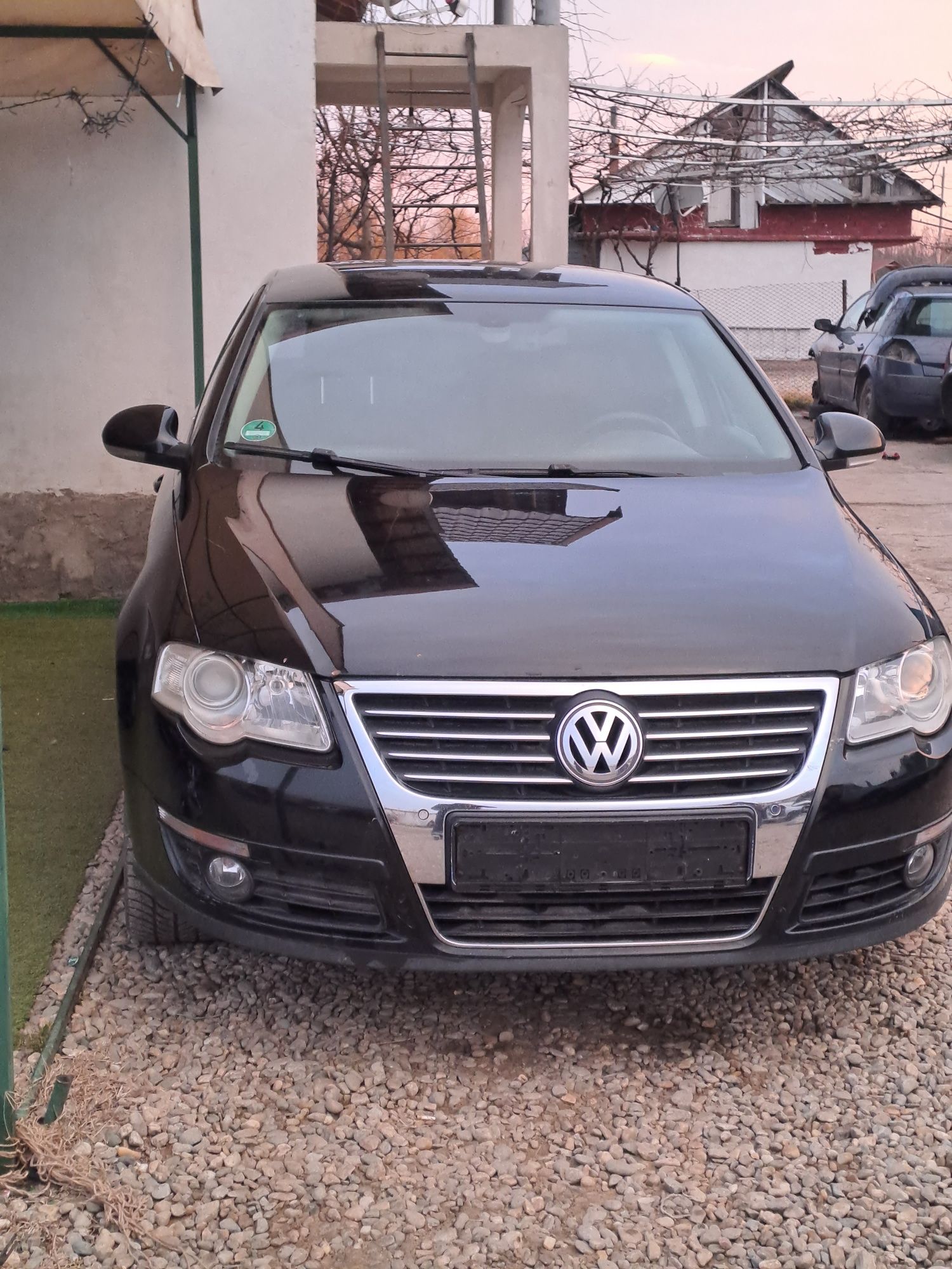 Dezmembrez vw Passat B6 An 2007 Motor 2.0 fsi cod motor BLR 140 cai