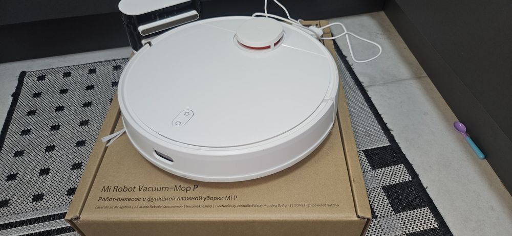 Робот Xiaome Mi Robot Vaccum Mop-P