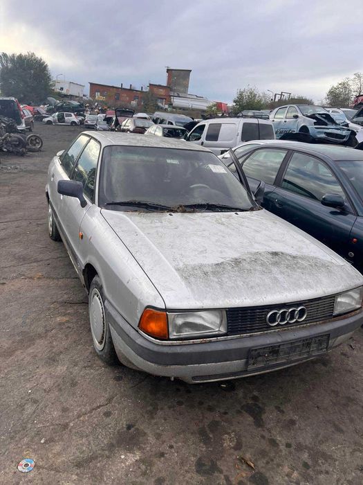 Ауди 80 1.8 бензин 1991 година на части