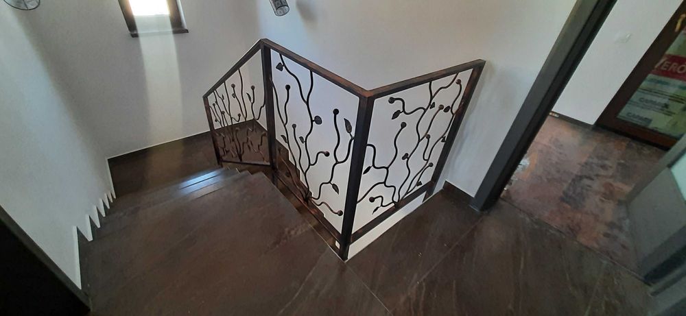 Porți, balustrade interioare si exterioare