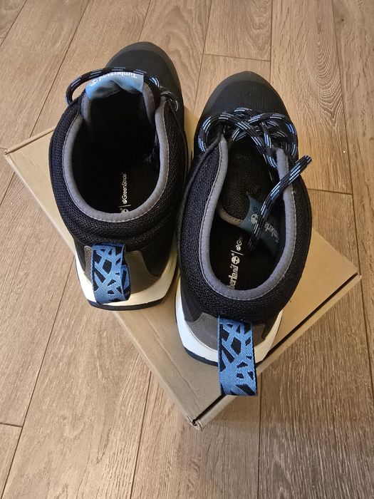 Timberland-водонепромокаеми
Туристически обувки Winsor Tai Mid FabW ТВ