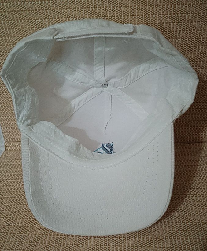 Продаю кепку (бейсболку)