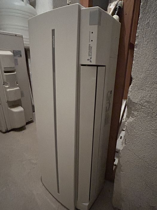 Хиперинвенторен 1800 BTU + мулти сплит външно тяло