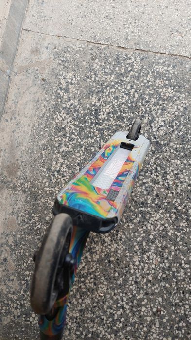 Prodigy S7 тротинетка за трикове