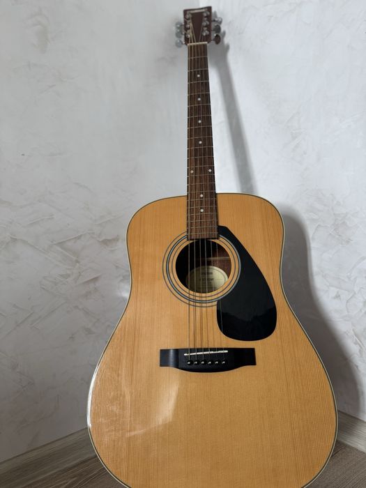 Гитара Yamaha f370DW