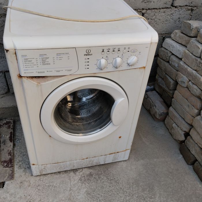 Продается стиральная машина.