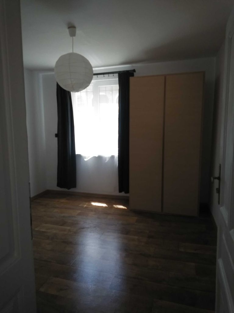 Дава се под наем Етаж от къща в Пловдив, Кючук Париж - 50 кв.м за 250 € - Снимка #2