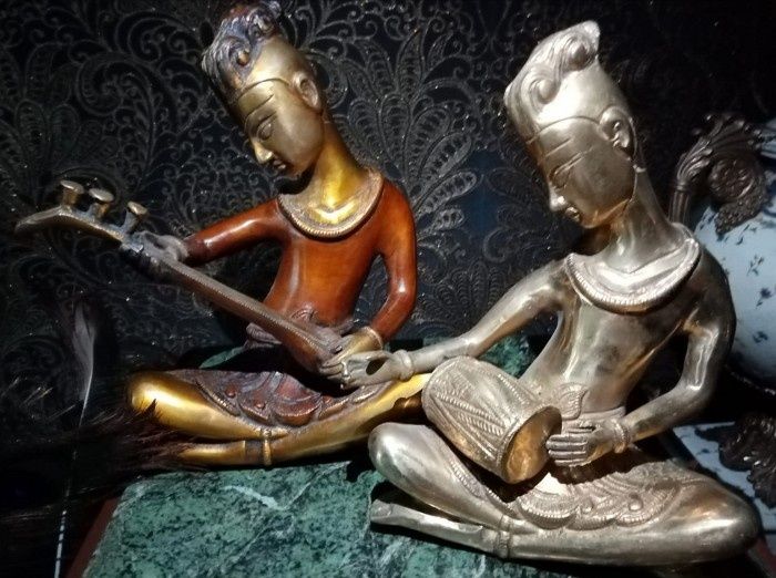 Sculpturi deosebite din bronz Art-Deco