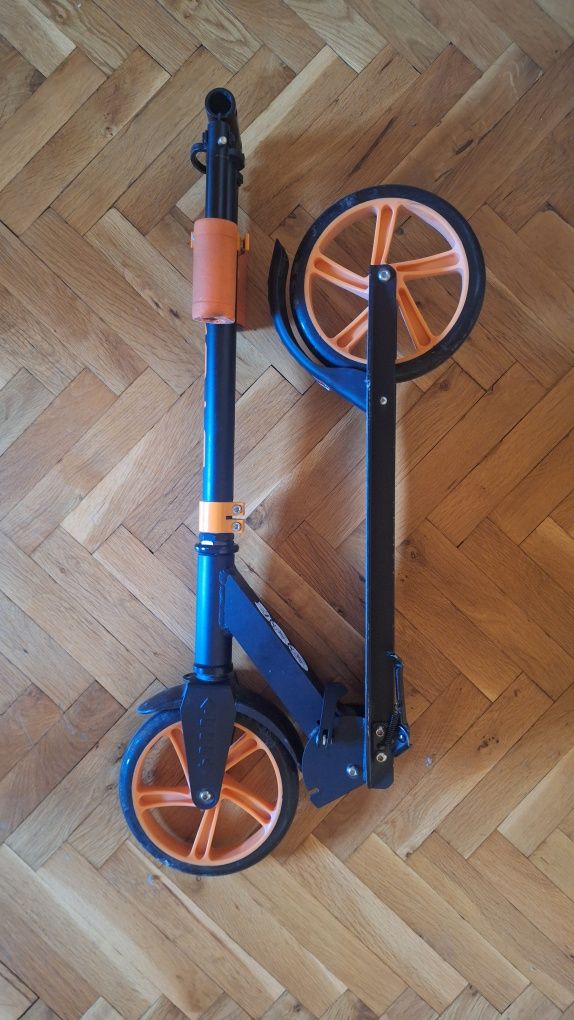 Детска тротинетка BYOX
